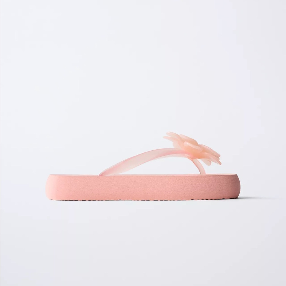 3D Flower Pool Slides